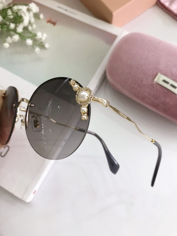 Miu Miu Sunglasses AAAA-066