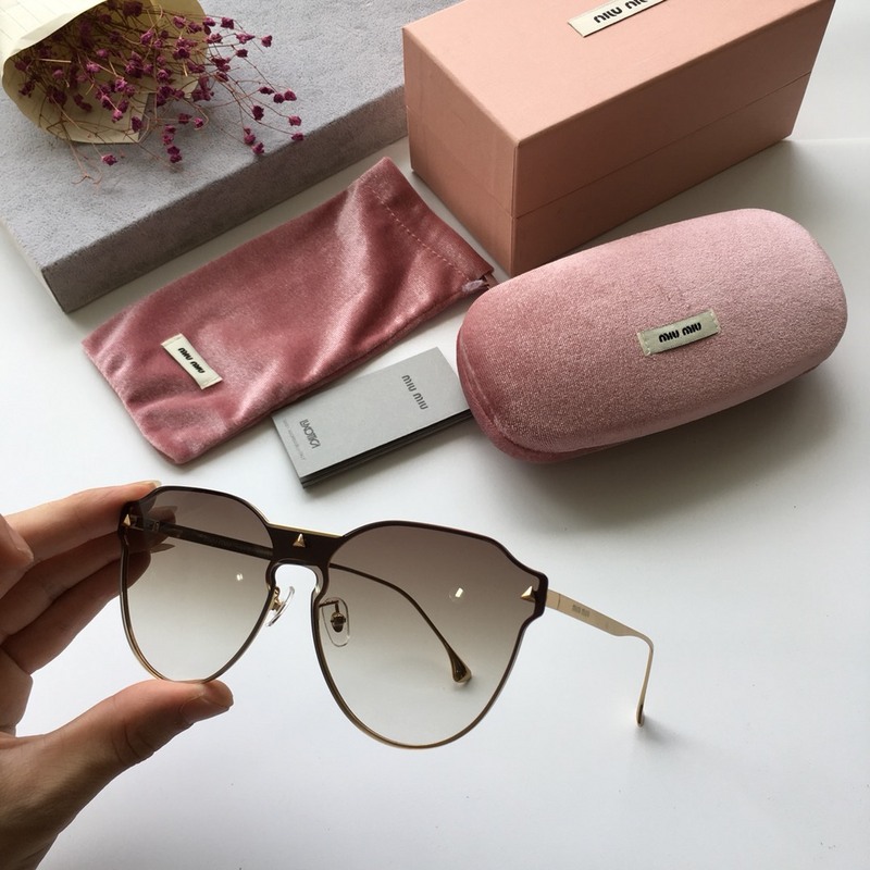 Miu Miu Sunglasses AAAA-095