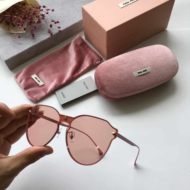 Miu Miu Sunglasses AAAA-098