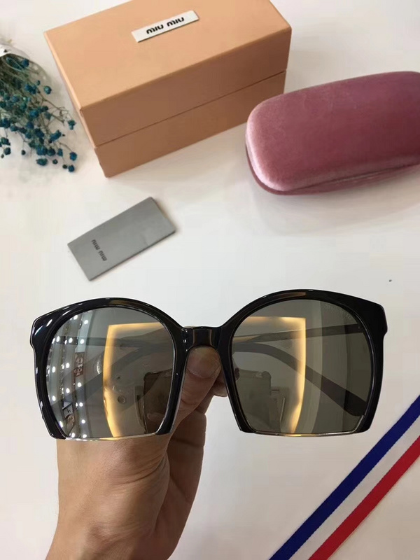 Miu Miu Sunglasses AAAA-116