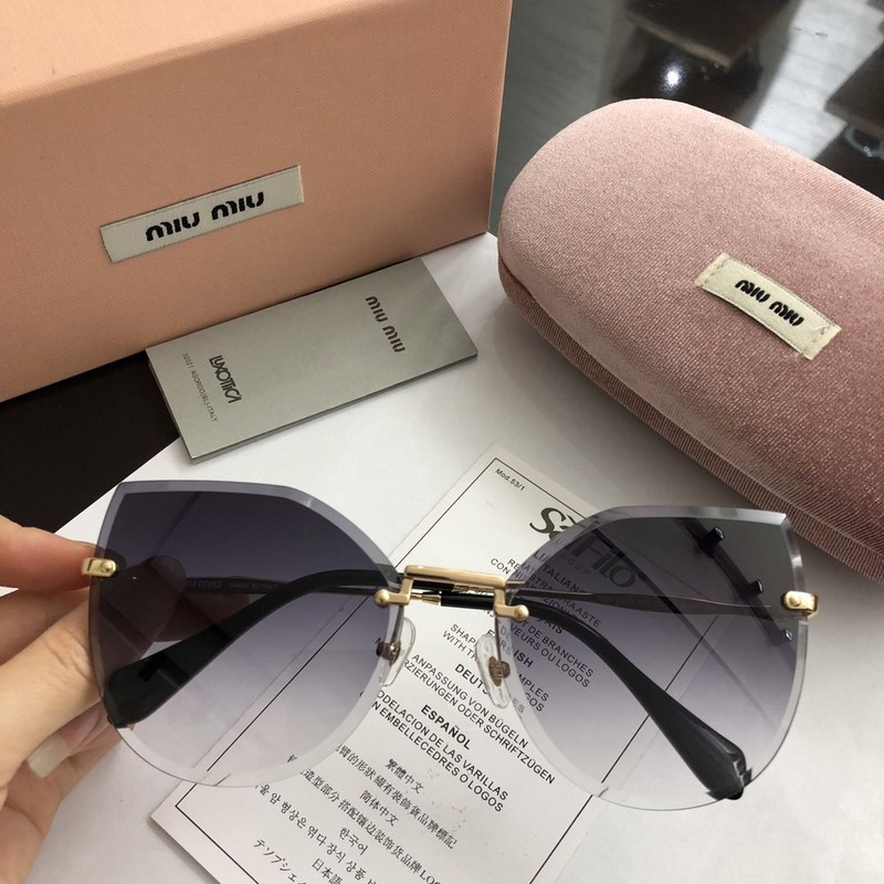 Miu Miu Sunglasses AAAA-121