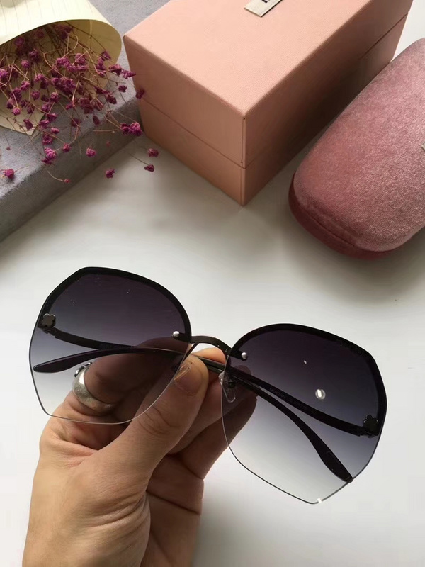 Miu Miu Sunglasses AAAA-136