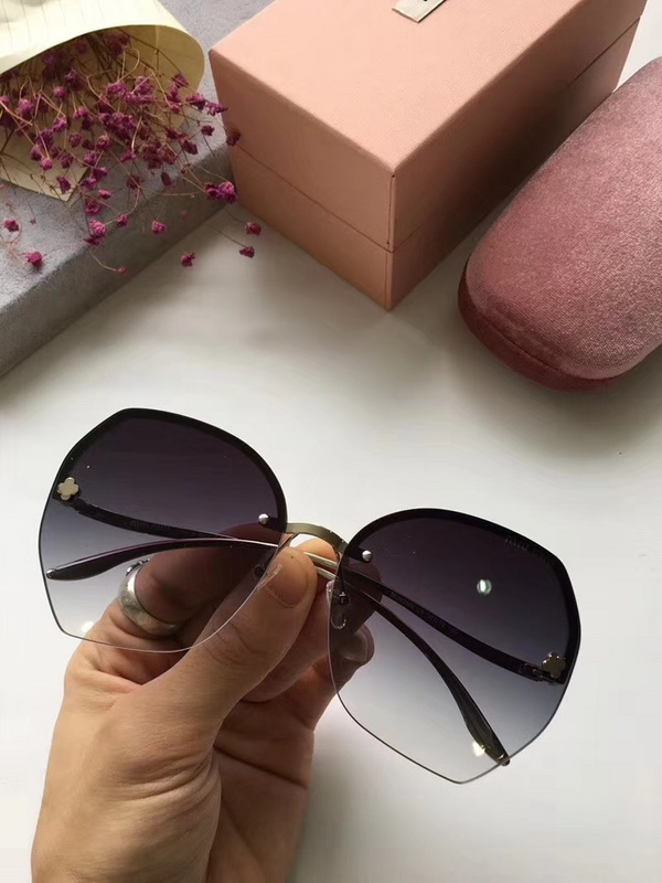 Miu Miu Sunglasses AAAA-138