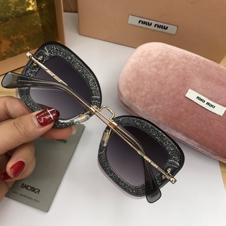 Miu Miu Sunglasses AAAA-156