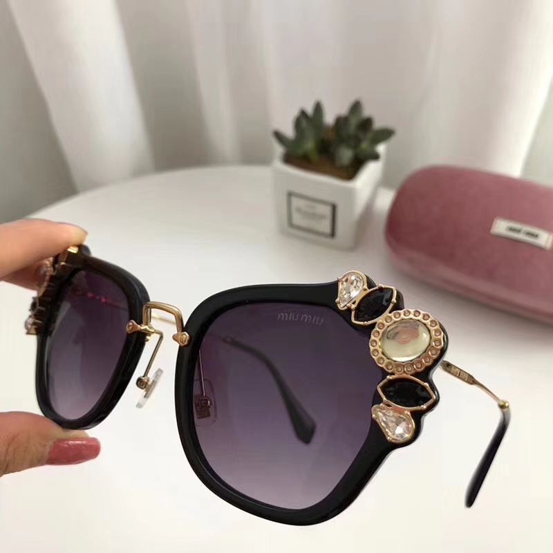 Miu Miu Sunglasses AAAA-158