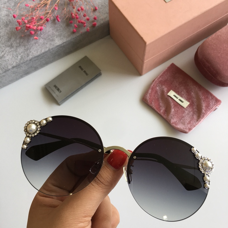 Miu Miu Sunglasses AAAA-168