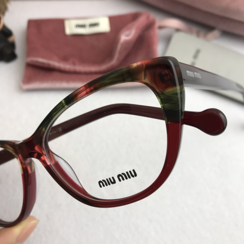 Miu Miu Sunglasses AAAA-200