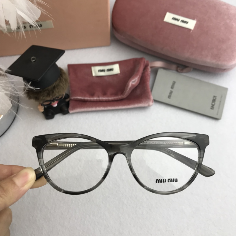 Miu Miu Sunglasses AAAA-201