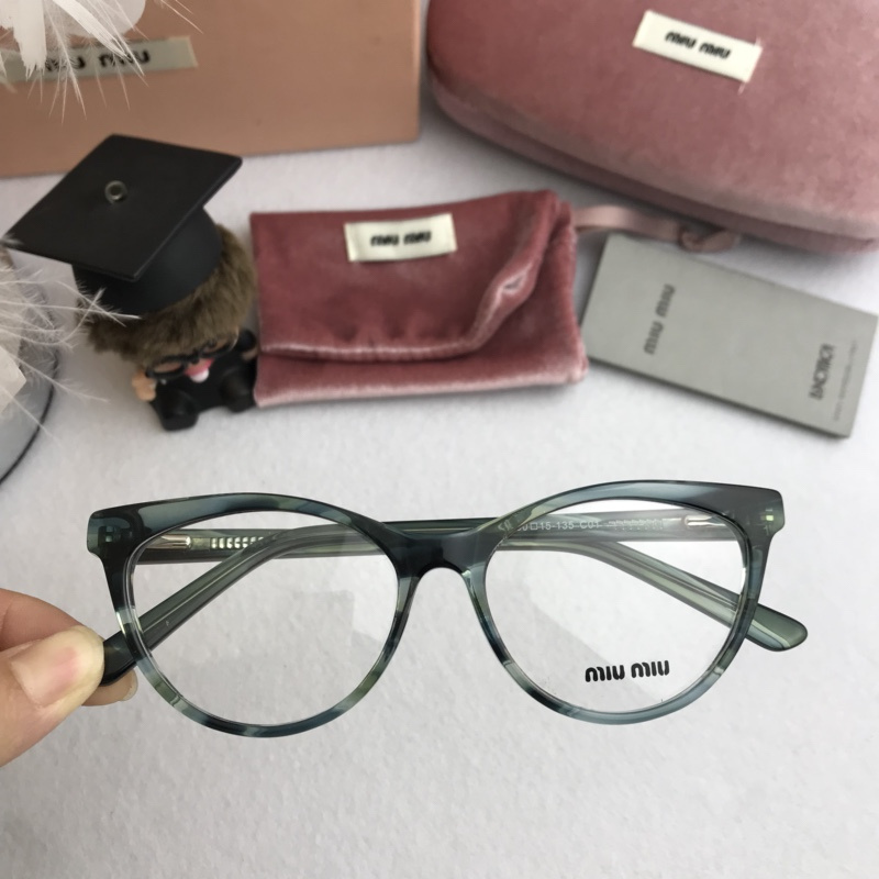 Miu Miu Sunglasses AAAA-203