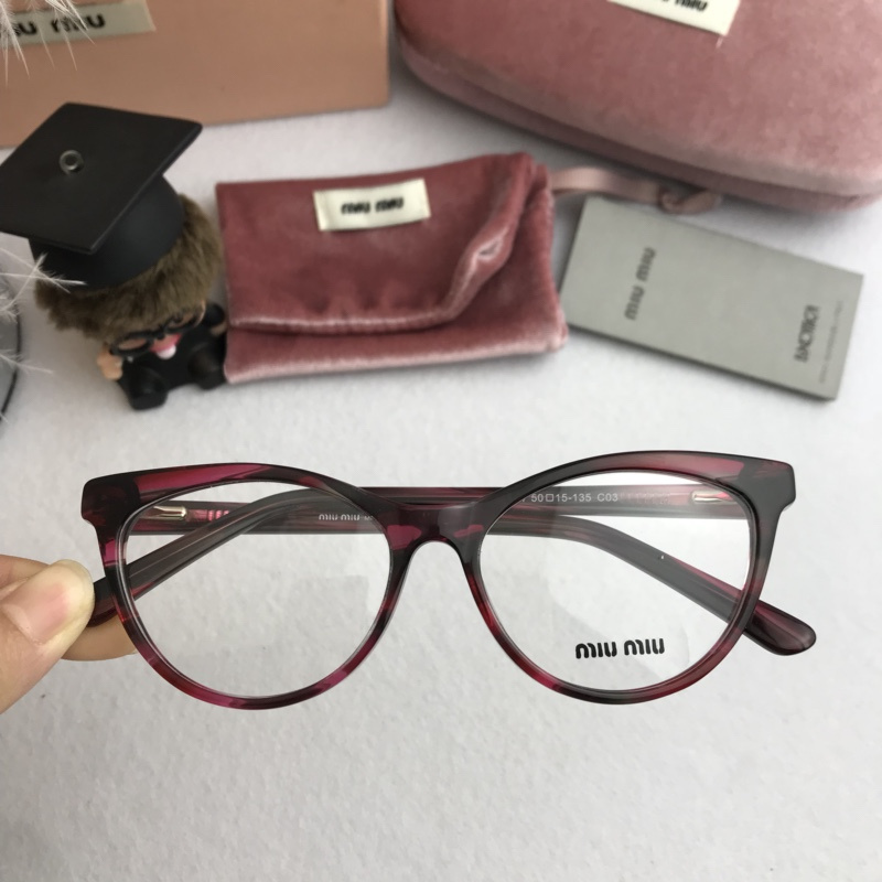 Miu Miu Sunglasses AAAA-204