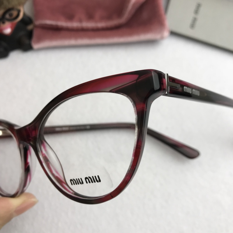 Miu Miu Sunglasses AAAA-205