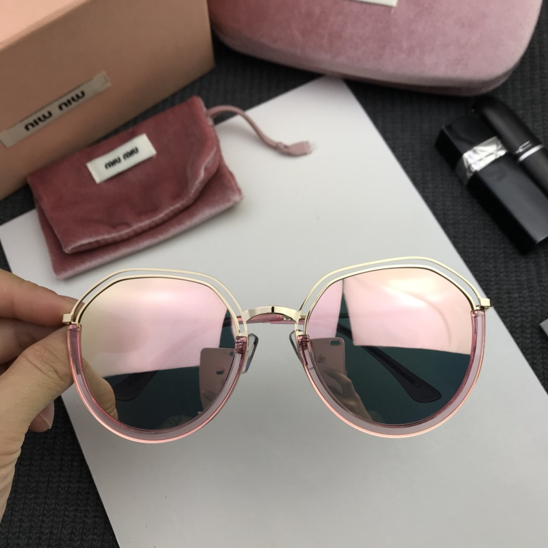 Miu Miu Sunglasses AAAA-208