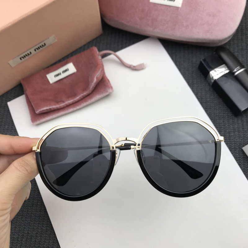 Miu Miu Sunglasses AAAA-210