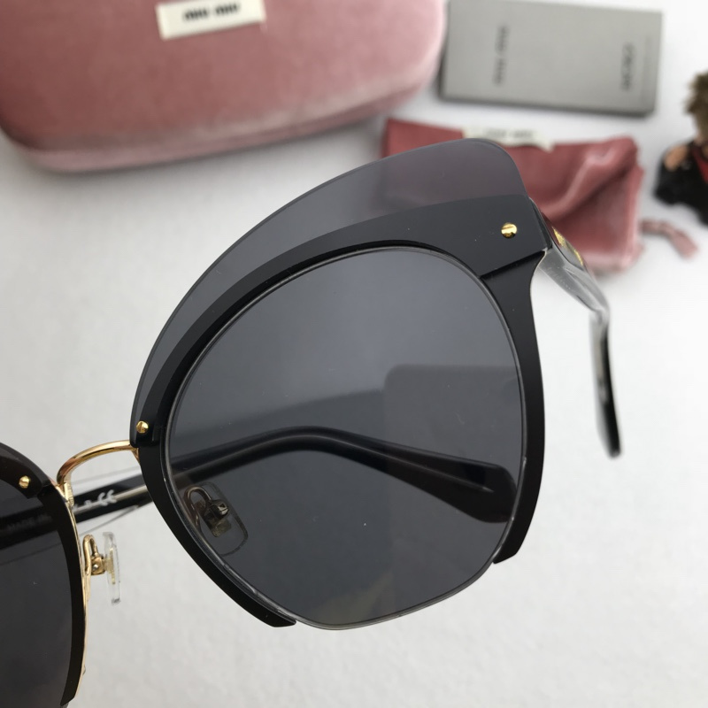 Miu Miu Sunglasses AAAA-230