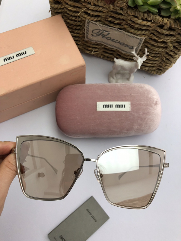 Miu Miu Sunglasses AAAA-286