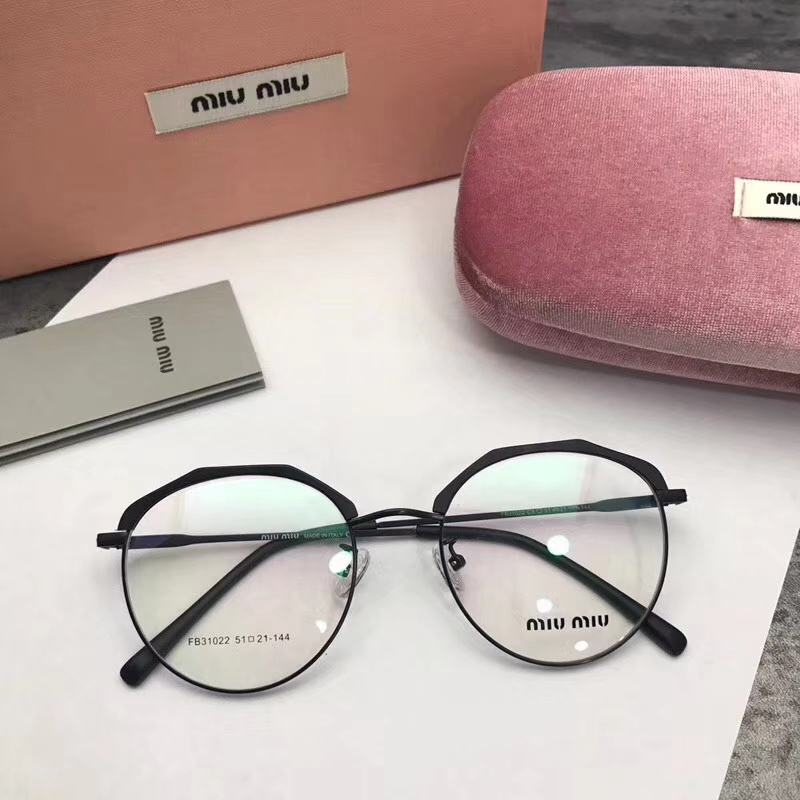 Miu Miu Sunglasses AAAA-306