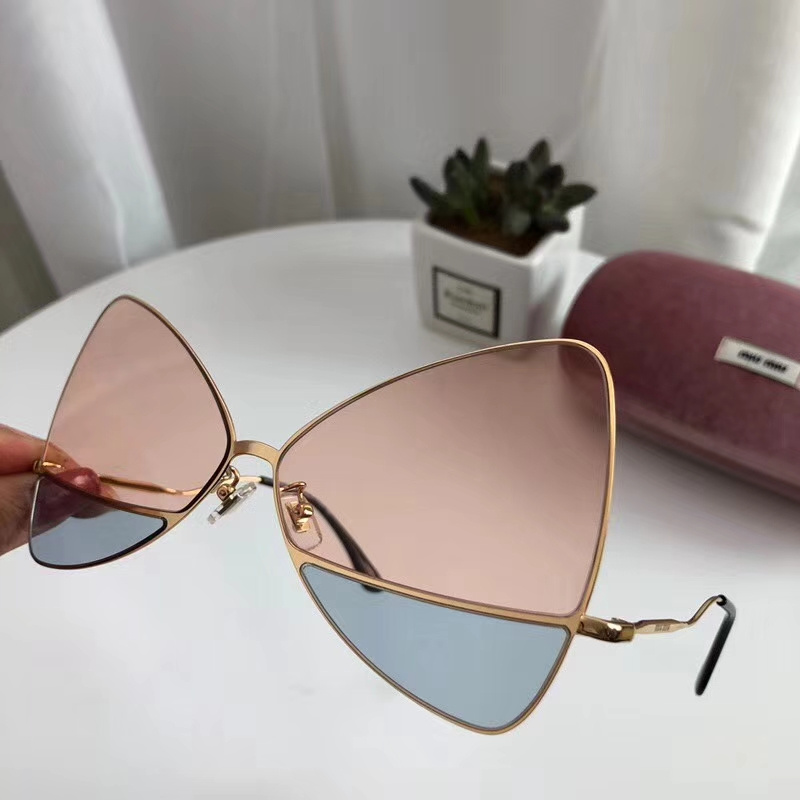 Miu Miu Sunglasses AAAA-317