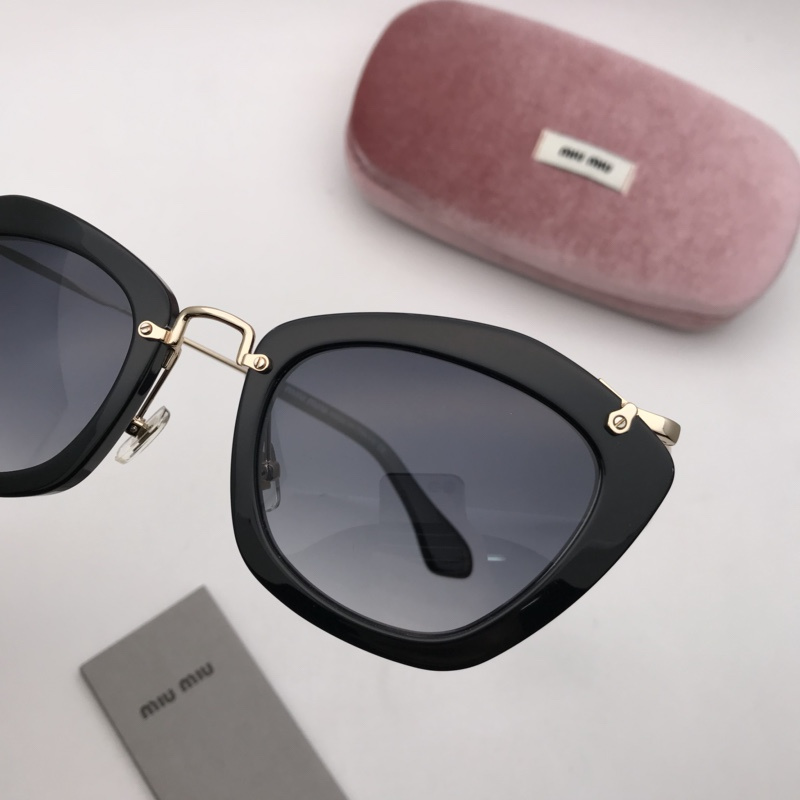 Miu Miu Sunglasses AAAA-322