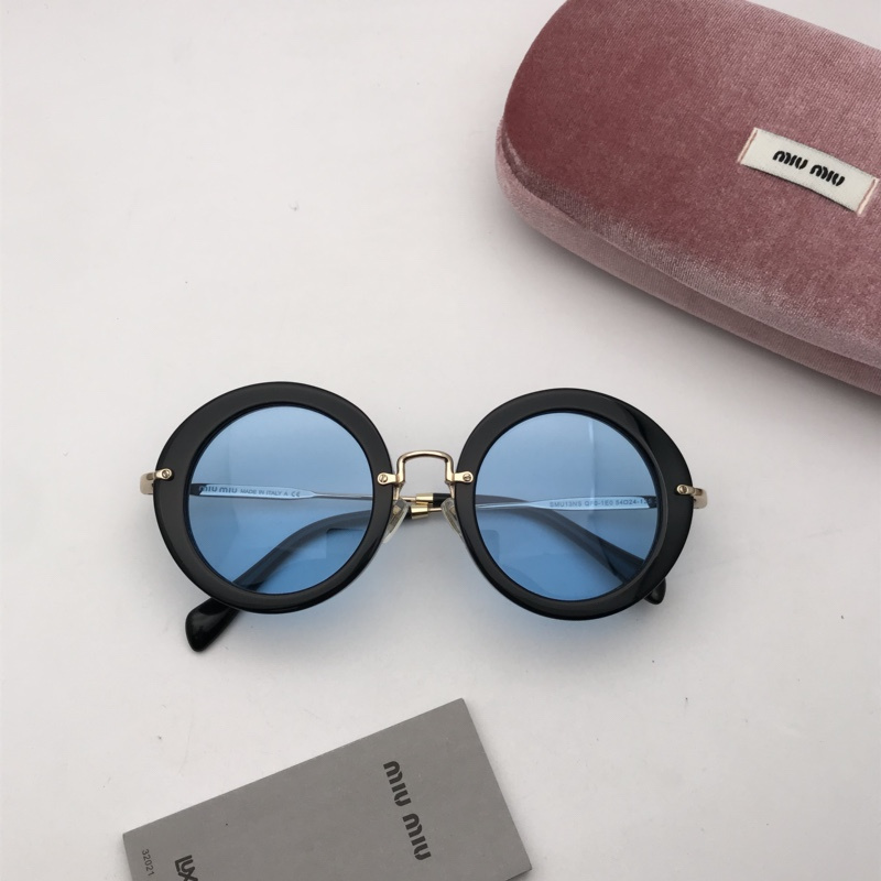 Miu Miu Sunglasses AAAA-337