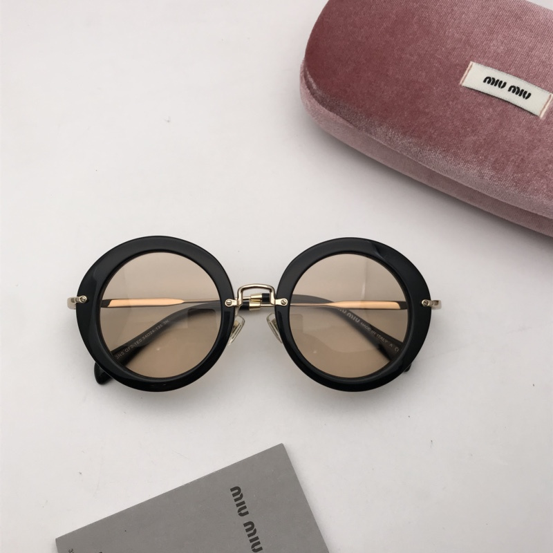 Miu Miu Sunglasses AAAA-339