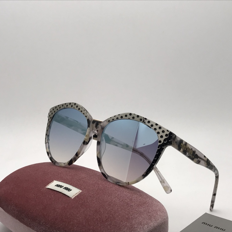 Miu Miu Sunglasses AAAA-344