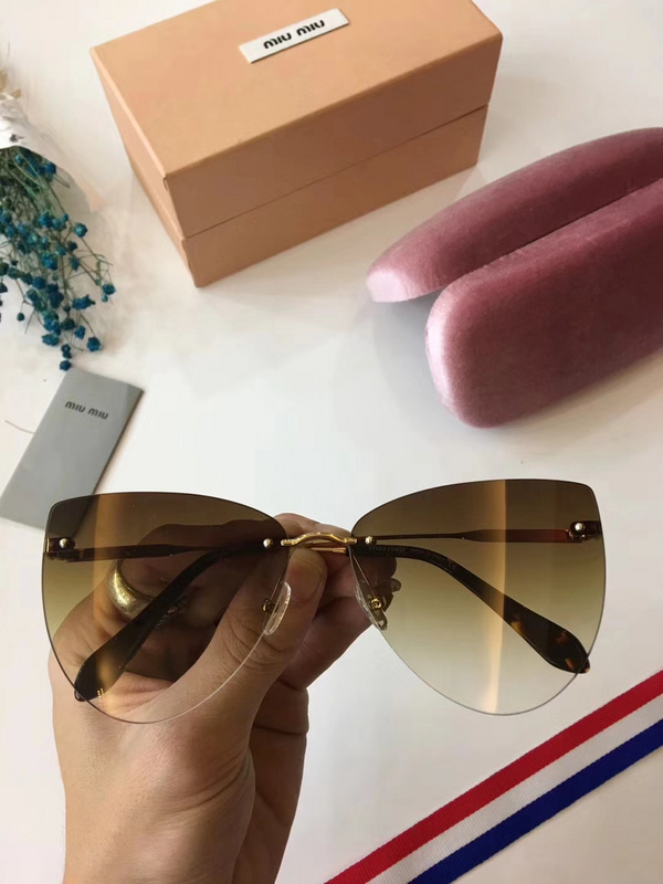 Miu Miu Sunglasses AAAA-358