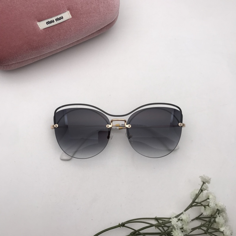 Miu Miu Sunglasses AAAA-374