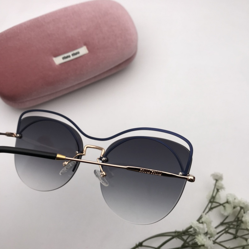 Miu Miu Sunglasses AAAA-376