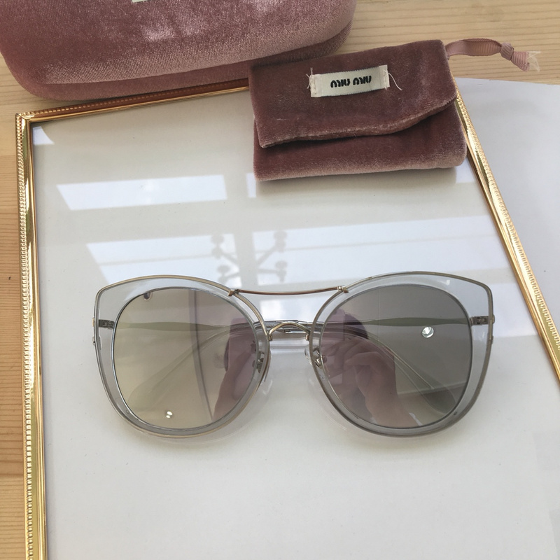 Miu Miu Sunglasses AAAA-386