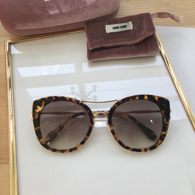 Miu Miu Sunglasses AAAA-388