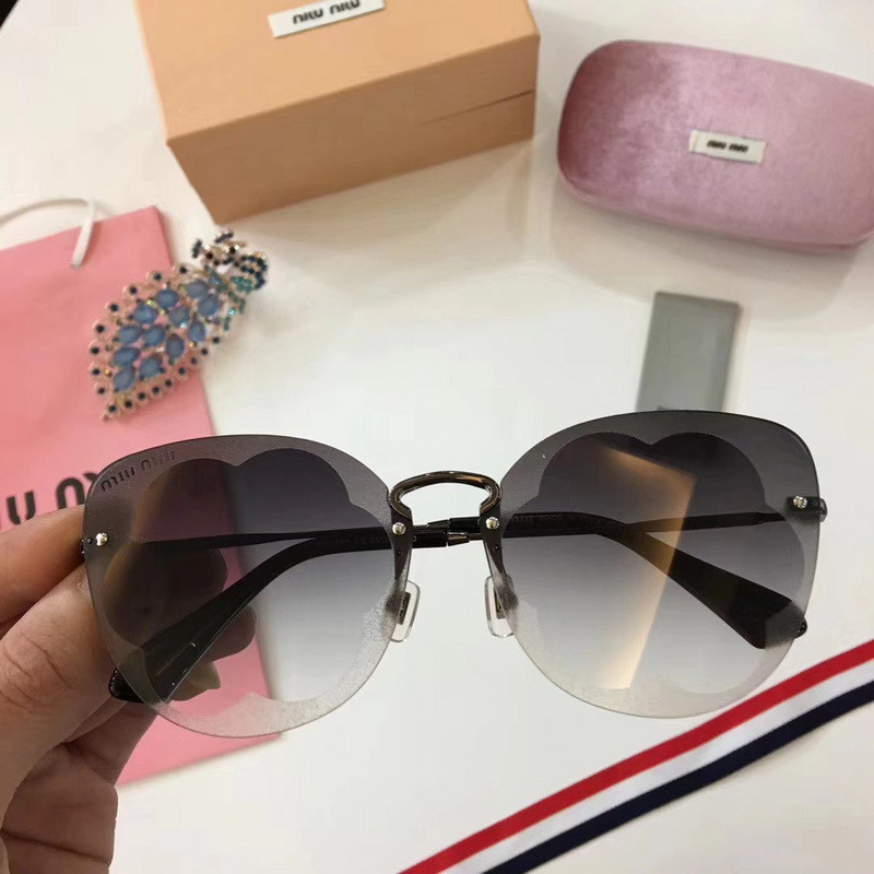 Miu Miu Sunglasses AAAA-393