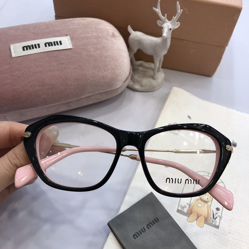 Miu Miu Sunglasses AAAA-397