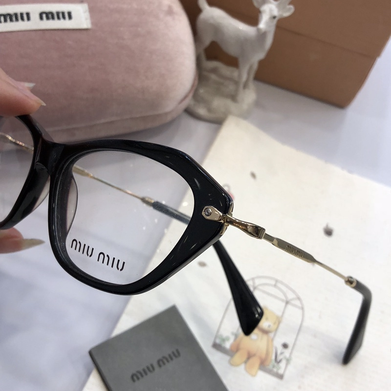 Miu Miu Sunglasses AAAA-400