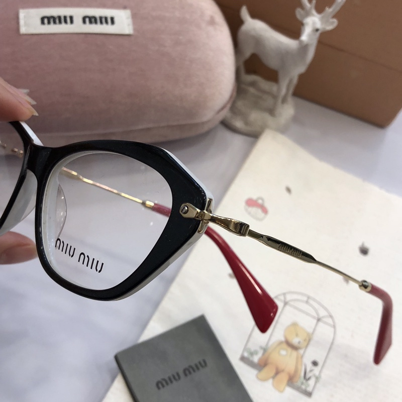 Miu Miu Sunglasses AAAA-401