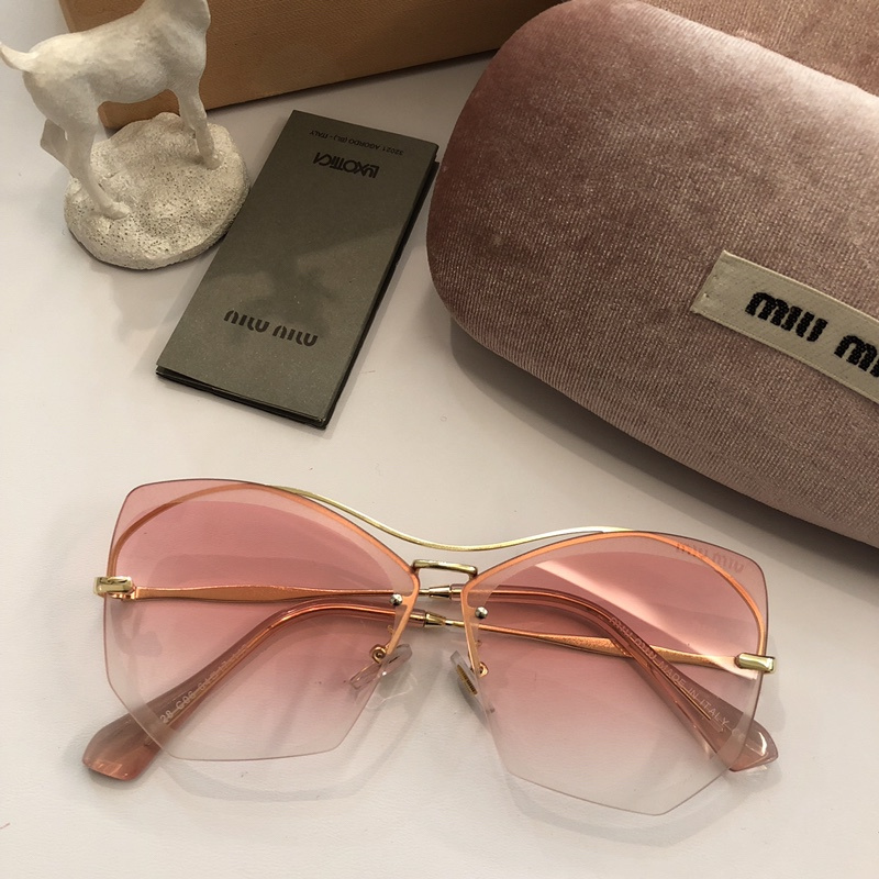 Miu Miu Sunglasses AAAA-404