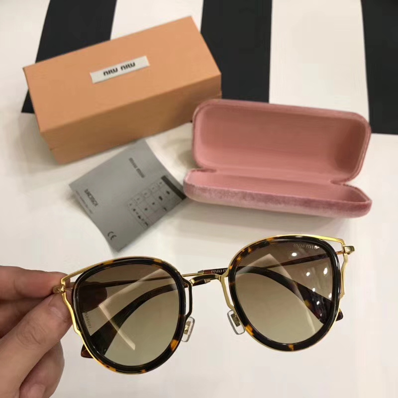 Miu Miu Sunglasses AAAA-412