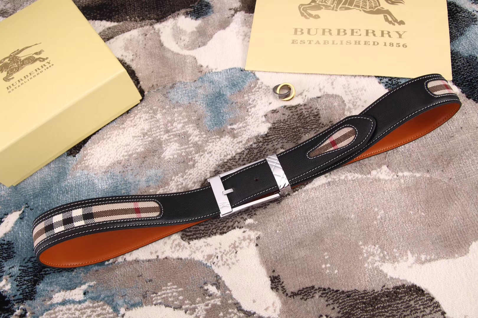 Super Perfect Quality Burberry Belts(100% Genuine Leather,steel buckle)-424