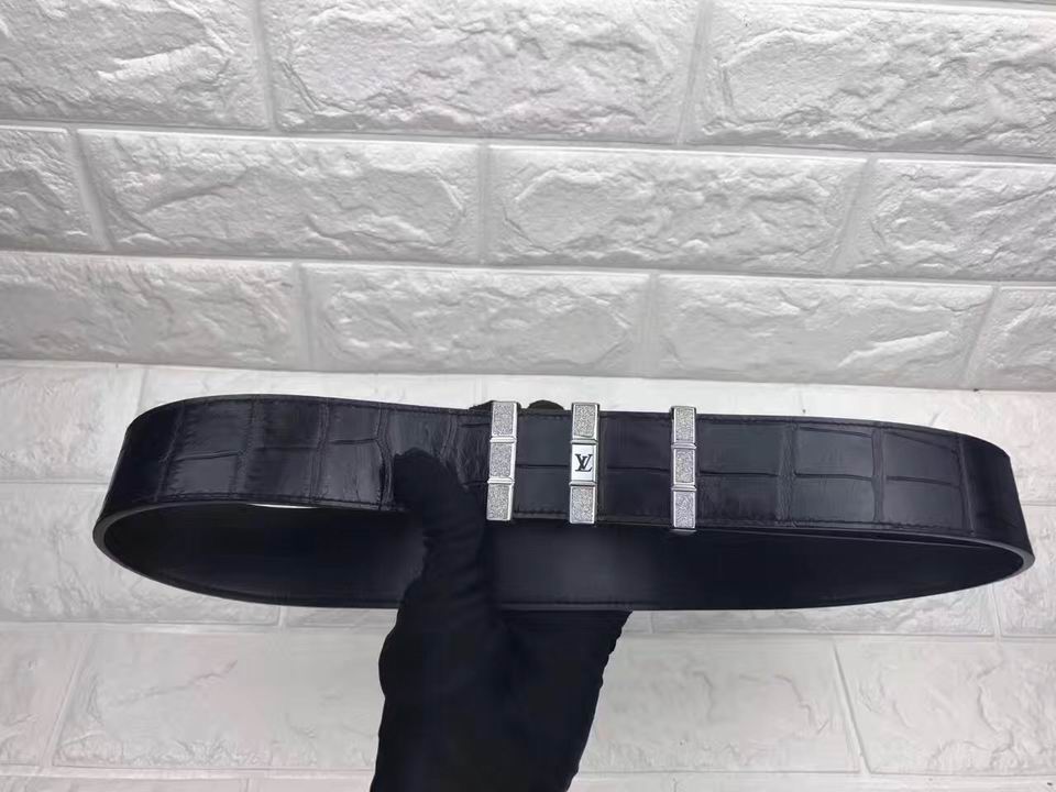 Super Perfect Quality LV Belts(100% Genuine Leather,Steel Buckle)-1456