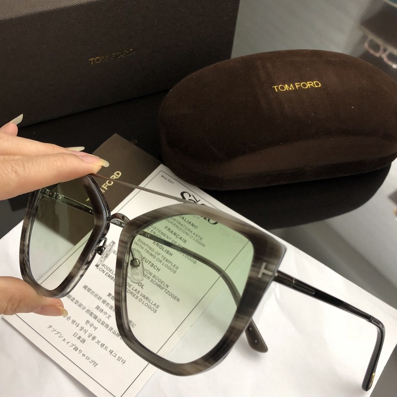 Tom Ford Sunglasses AAAA-381