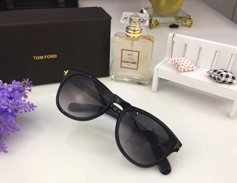 Tom Ford Sunglasses AAAA-400