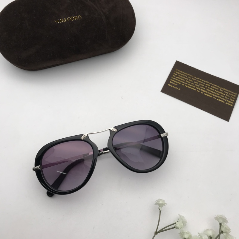 Tom Ford Sunglasses AAAA-426