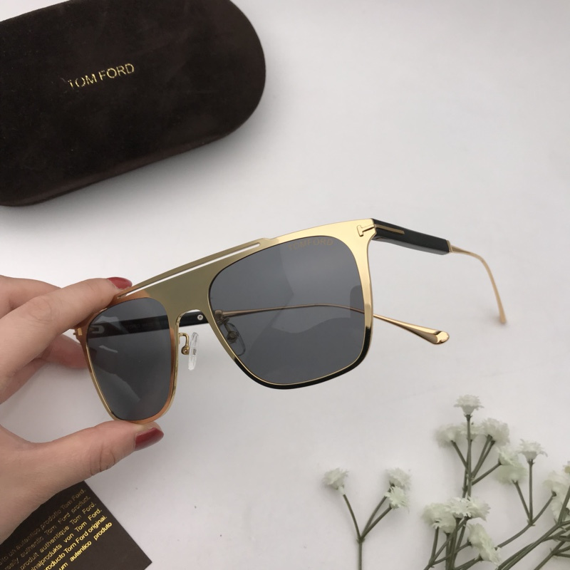 Tom Ford Sunglasses AAAA-810