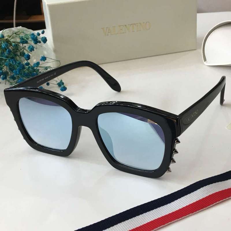 V Sunglasses AAAA-003