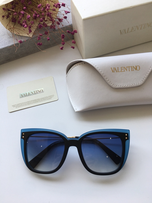 V Sunglasses AAAA-016