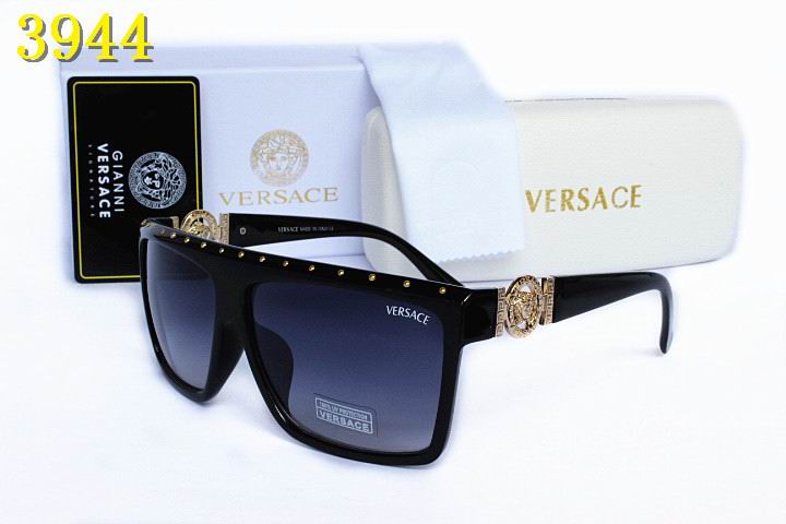 V Sunglasses AAA-158