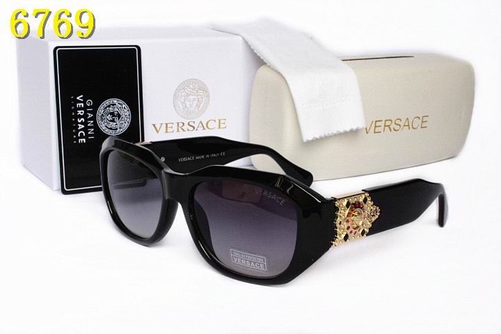 V Sunglasses AAA-179