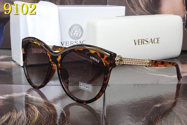 V Sunglasses AAA-226