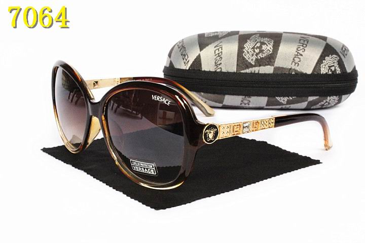 V Sunglasses AAA-621