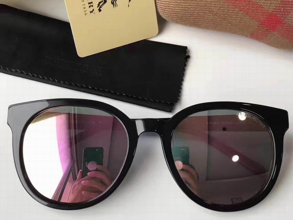 Burberry Sunglasses AAAA-304