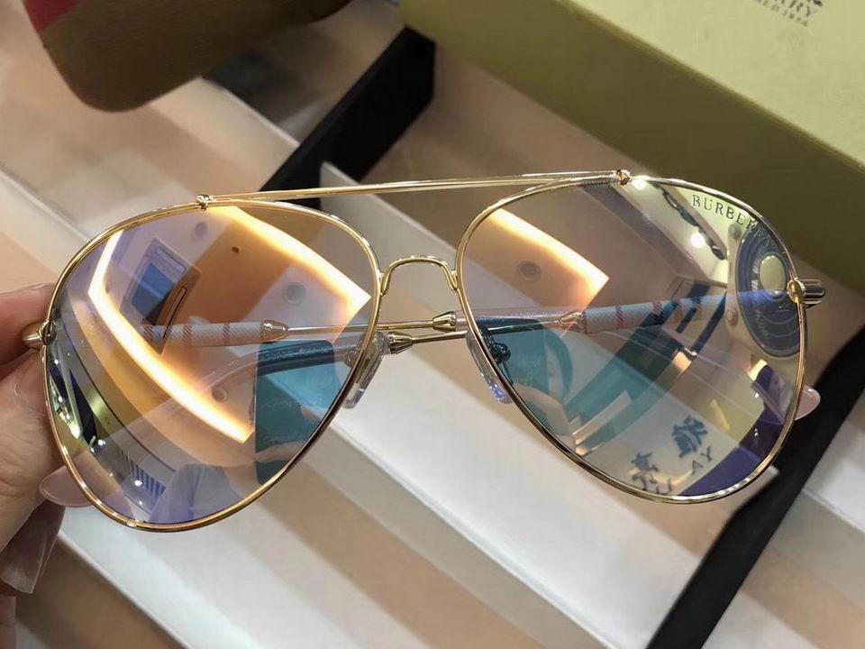 Burberry Sunglasses AAAA-307